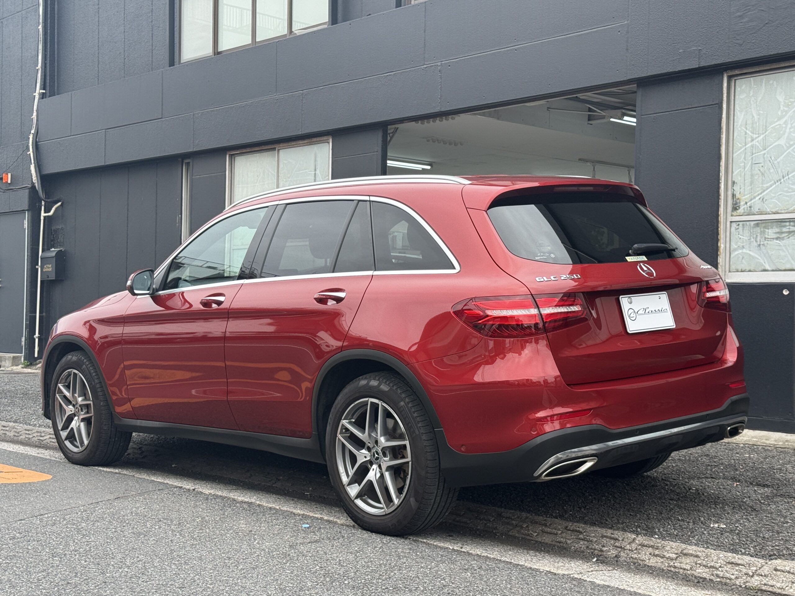 メルセデス・ベンツ GLC250 4MATIC Sports リアビュー AMGスタイリング